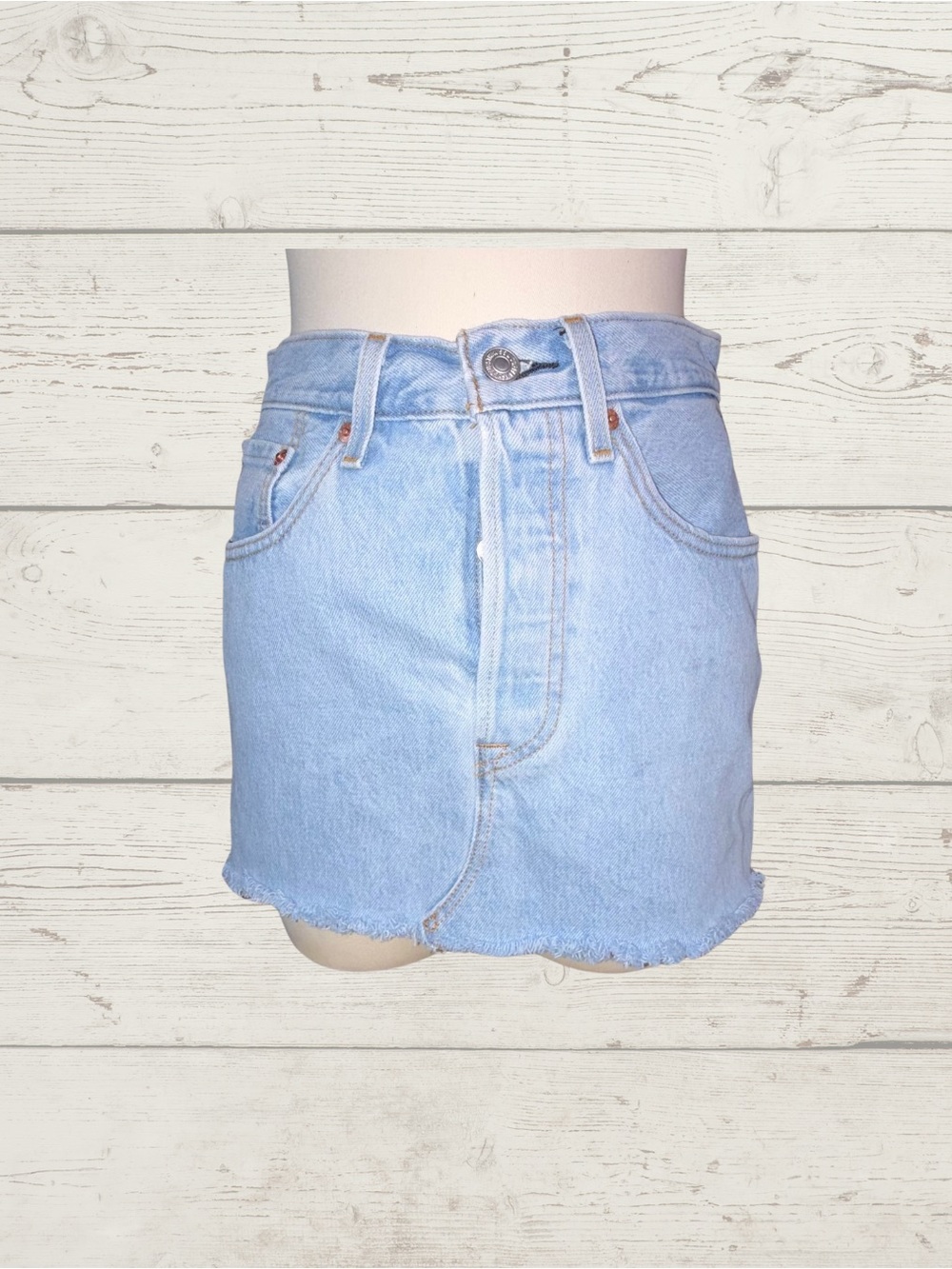 Levi's Premium Icon Deconstructed Mini Skirt Floral Embroidery Light Wash 27